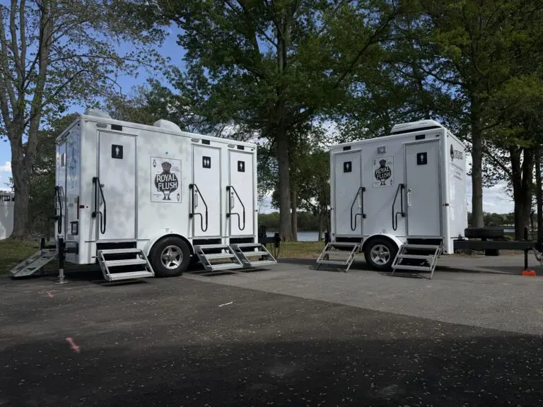 Luxury restroom trailer